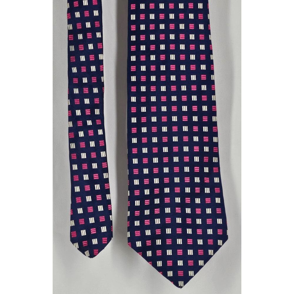 BROOKS BROTHERS MAKERS SILK TIE – BLUE W/ PINK & WHITE PATTERN – 4" WIDTH - Picture 2 of 11